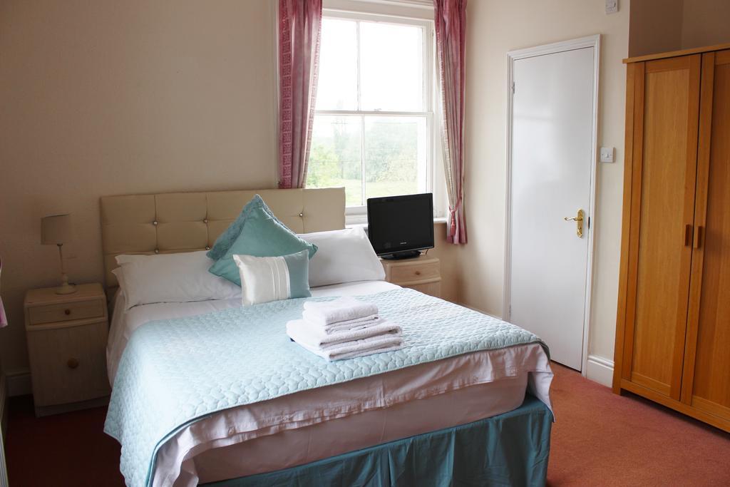 Little Hallingbury Mill Room photo
